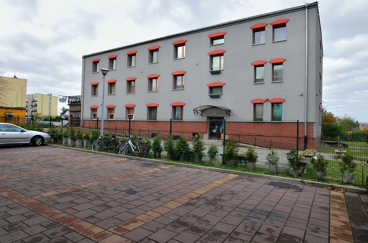 Hotel Gracja Kuznia Raciborska Exterior foto